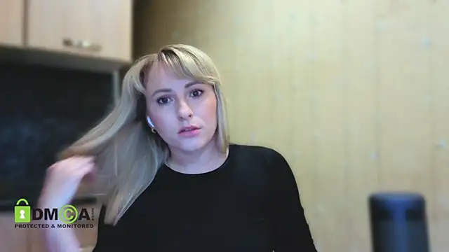 Snapshot of Smoorodinkaa chatting on 05/17/26, 07:43 Smoorodinkaa online show from 05/17/26, 07:43