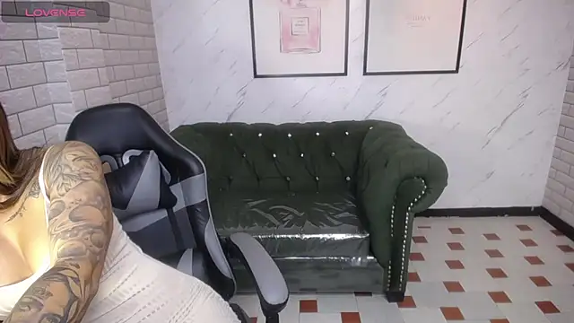  Charlotte v online show from 12/10/24, 01:55