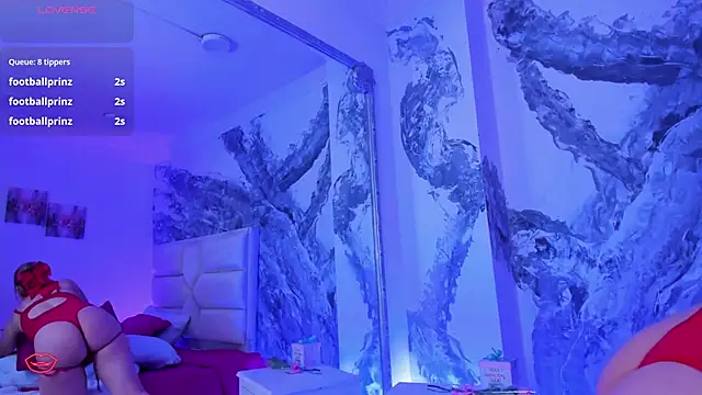 Snapshot of AuroraRojas chatting on 03/08/25, 08:35 AuroraRojas online show from 03/08/25, 08:35