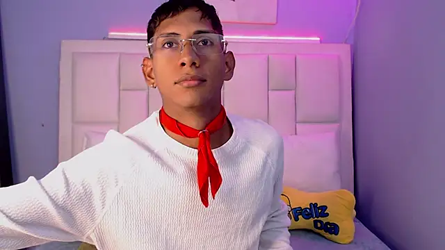 Nick Collins18 online show from 02/02/26, 09:13