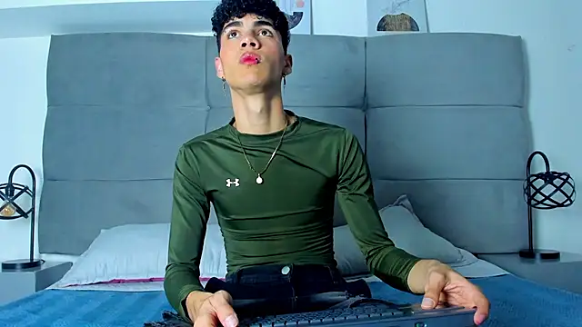 NeoRaptis online show from 02/07/25, 07:59