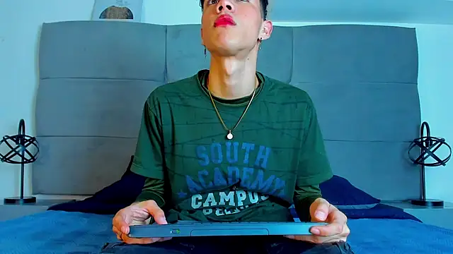 NeoRaptis online show from 03/12/25, 08:31