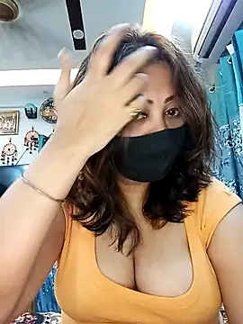 Cute-mona online show from 09/12/25, 11:21