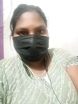 Snapshot of kavinila20 chatting on 12/14/24, 05:18 kavinila20 online show from 12/14/24, 05:18