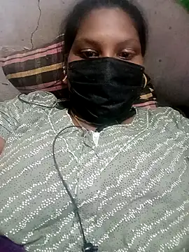 Snapshot of kavinila20 chatting on 12/14/24, 09:18 kavinila20 online show from 12/14/24, 09:18