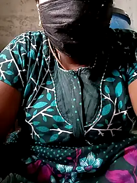 Snapshot of kavinila20 chatting on 01/22/25, 09:13 kavinila20 online show from 01/22/25, 09:13