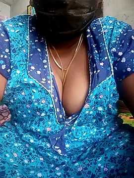 Snapshot of kavinila20 chatting on 02/15/25, 05:09 kavinila20 online show from 02/15/25, 05:09