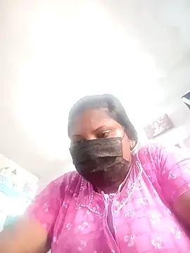 Snapshot of kavinila20 chatting on 02/18/25, 06:04 kavinila20 online show from 02/18/25, 06:04