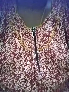 Snapshot of kavinila20 chatting on 12/15/25, 07:07 kavinila20 online show from 12/15/25, 07:07