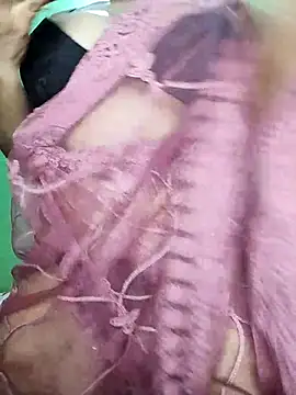 Queen-Amelia online show from 03/29/26, 10:04