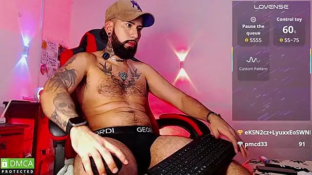 Diilanhott online show from 05/15/26, 11:45