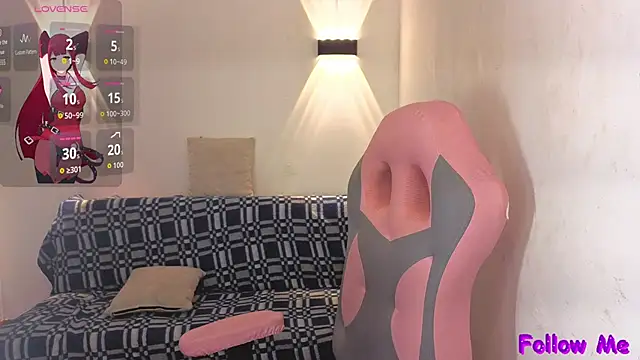 Snapshot of vittorialombardi__ chatting on 02/18/26, 07:15 vittorialombardi online show from 02/18/26, 07:15