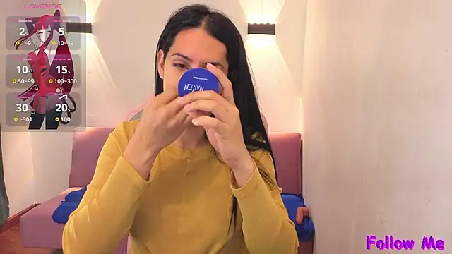 vittorialombardi   online show from 03/07/26, 07:16