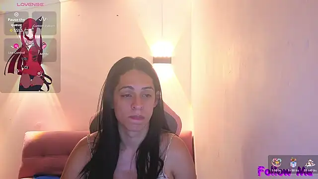 vittorialombardi   online show from 03/13/26, 06:42