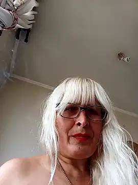 Rousmk1 online show from 12/26/24, 06:54