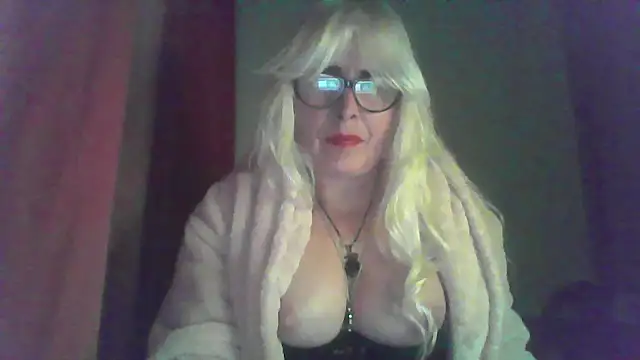 Rousmk1 online show from 10/04/25, 11:03