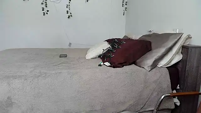 Kittyymaze1 online show from 01/06/26, 08:12