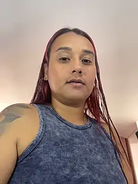 Snapshot of Cafeziitha02 chatting on 11/11/25, 07:36 Cafeziitha02 online show from 11/11/25, 07:36