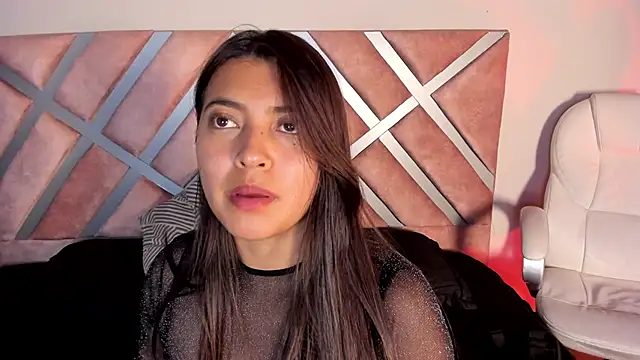 Snapshot of Rebeca_Williams_ chatting on 01/21/25, 02:33 Rebeca Williams online show from 01/21/25, 02:33