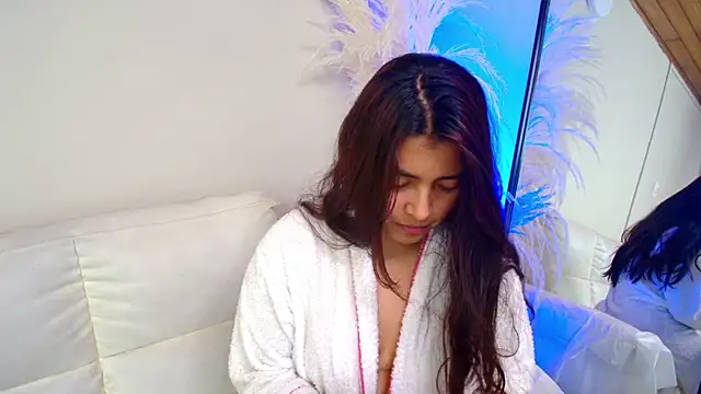 Snapshot of Rebeca_Williams_ chatting on 02/18/25, 11:52 Rebeca Williams online show from 02/18/25, 11:52