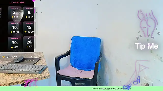 Snapshot of Oh_Tique chatting on 06/14/26, 03:14 Oh Tique online show from 06/14/26, 03:14