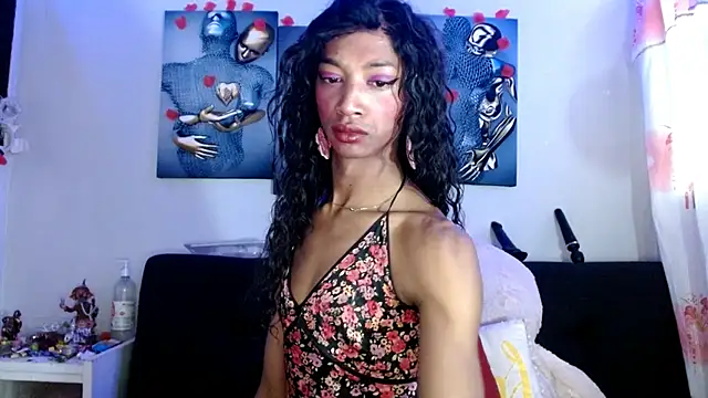 Snapshot of Maidi_ chatting on 02/23/25, 01:32 Maidi online show from 02/23/25, 01:32