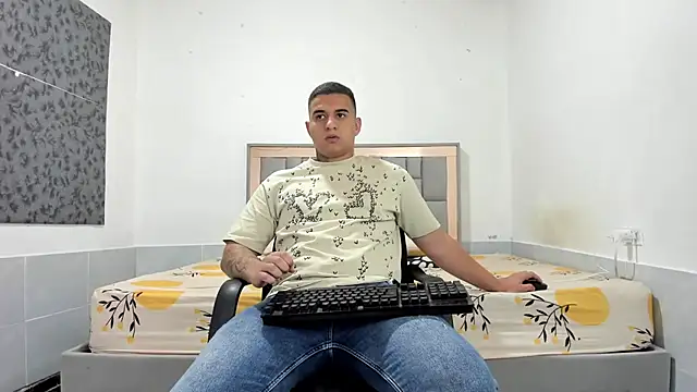 simookeler online show from 01/11/26, 12:15