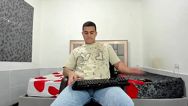 simookeler online show from 03/06/26, 11:17