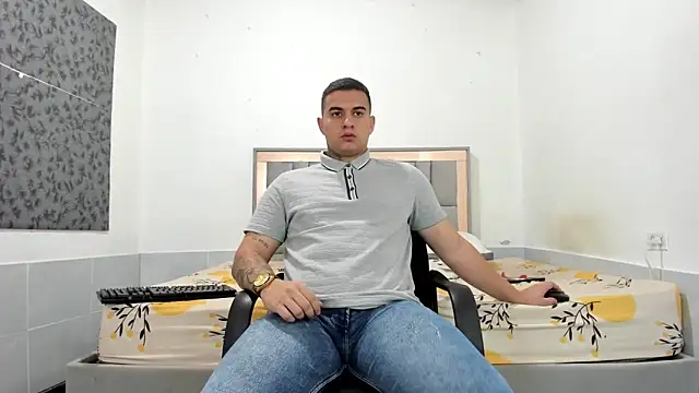 simookeler online show from 03/11/26, 01:06