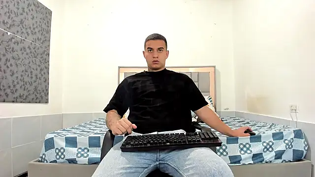 simookeler online show from 03/28/26, 02:38