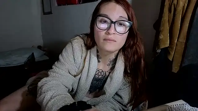 kittenlizz online show from 01/12/26, 06:13