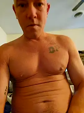 Snapshot of Bigtater1999 chatting on 01/04/25, 02:56 Bigtater1999 online show from 01/04/25, 02:56