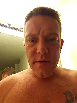 Snapshot of Bigtater1999 chatting on 03/21/25, 01:24 Bigtater1999 online show from 03/21/25, 01:24