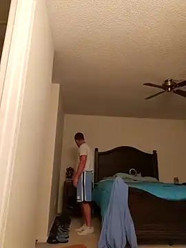 Snapshot of Bigtater1999 chatting on 09/16/25, 01:50 Bigtater1999 online show from 09/16/25, 01:50