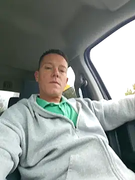 Snapshot of Bigtater1999 chatting on 11/03/25, 12:39 Bigtater1999 online show from 11/03/25, 12:39