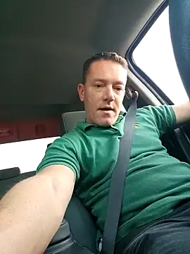 Snapshot of Bigtater1999 chatting on 11/07/25, 10:10 Bigtater1999 online show from 11/07/25, 10:10