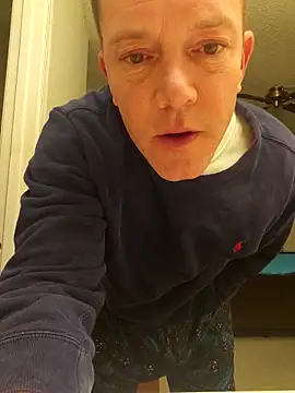 Snapshot of Bigtater1999 chatting on 11/14/25, 12:09 Bigtater1999 online show from 11/14/25, 12:09