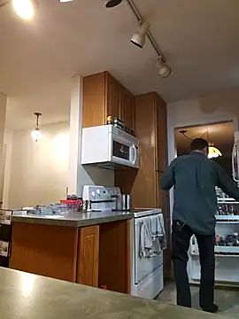 Snapshot of Bigtater1999 chatting on 11/24/25, 11:04 Bigtater1999 online show from 11/24/25, 11:04