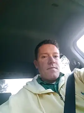 Snapshot of Bigtater1999 chatting on 12/03/25, 10:08 Bigtater1999 online show from 12/03/25, 10:08