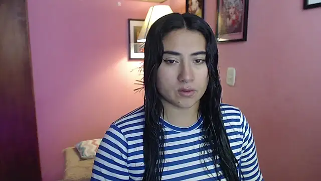 bunnyemilyrose36 online show from 01/13/26, 07:52