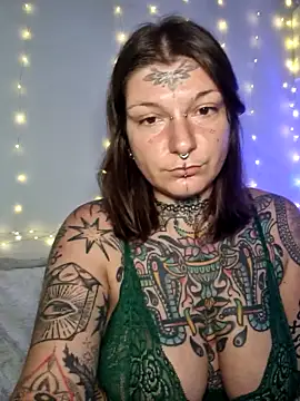 lizzardqueeen online show from 02/10/26, 10:03