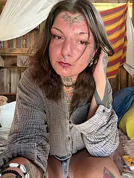 lizzardqueeen online show from 07/20/26, 03:14