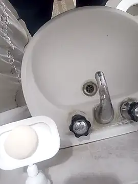 fercxxxho25 online show from 09/28/25, 03:56