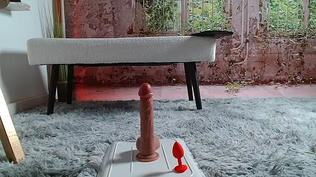 priselvis23 online show from 03/18/25, 06:59