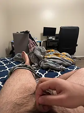 Snapshot of aunny7964 chatting on 12/24/24, 05:27 aunny7964 online show from 12/24/24, 05:27