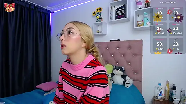 Soffy-brooks online show from 10/25/25, 05:04