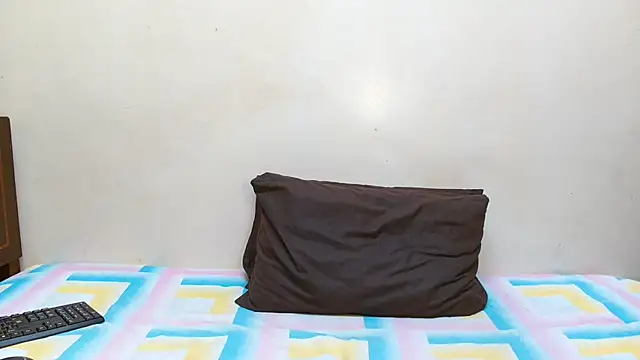 Snapshot of Wettitiesxxx chatting on 01/19/25, 12:50 Wettitiesxxx online show from 01/19/25, 12:50