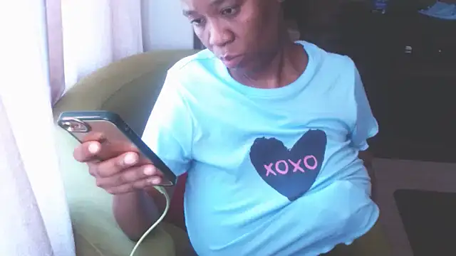 Snapshot of Wettitiesxxx chatting on 10/24/25, 07:27 Wettitiesxxx online show from 10/24/25, 07:27