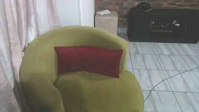 Snapshot of Wettitiesxxx chatting on 11/01/25, 07:16 Wettitiesxxx online show from 11/01/25, 07:16