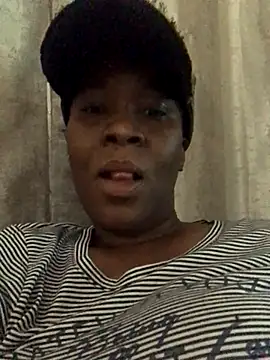 Snapshot of Wettitiesxxx chatting on 12/18/25, 03:07 Wettitiesxxx online show from 12/18/25, 03:07